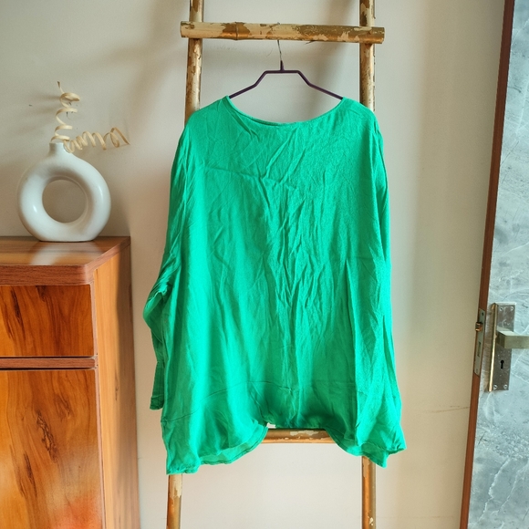 Plus Size Mint Peplum Top - Picture 5 of 11